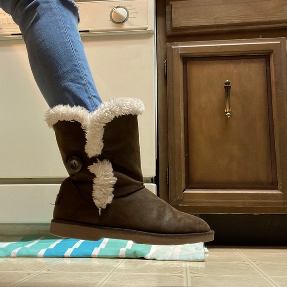 Brown boots very cozy size 7 - Picture 1 of 1